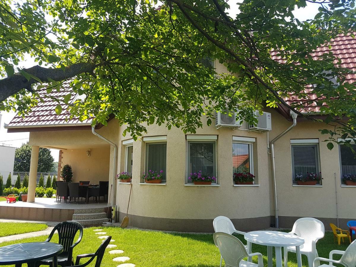 Villa Bellanova Hajdúszoboszló Exterior foto
